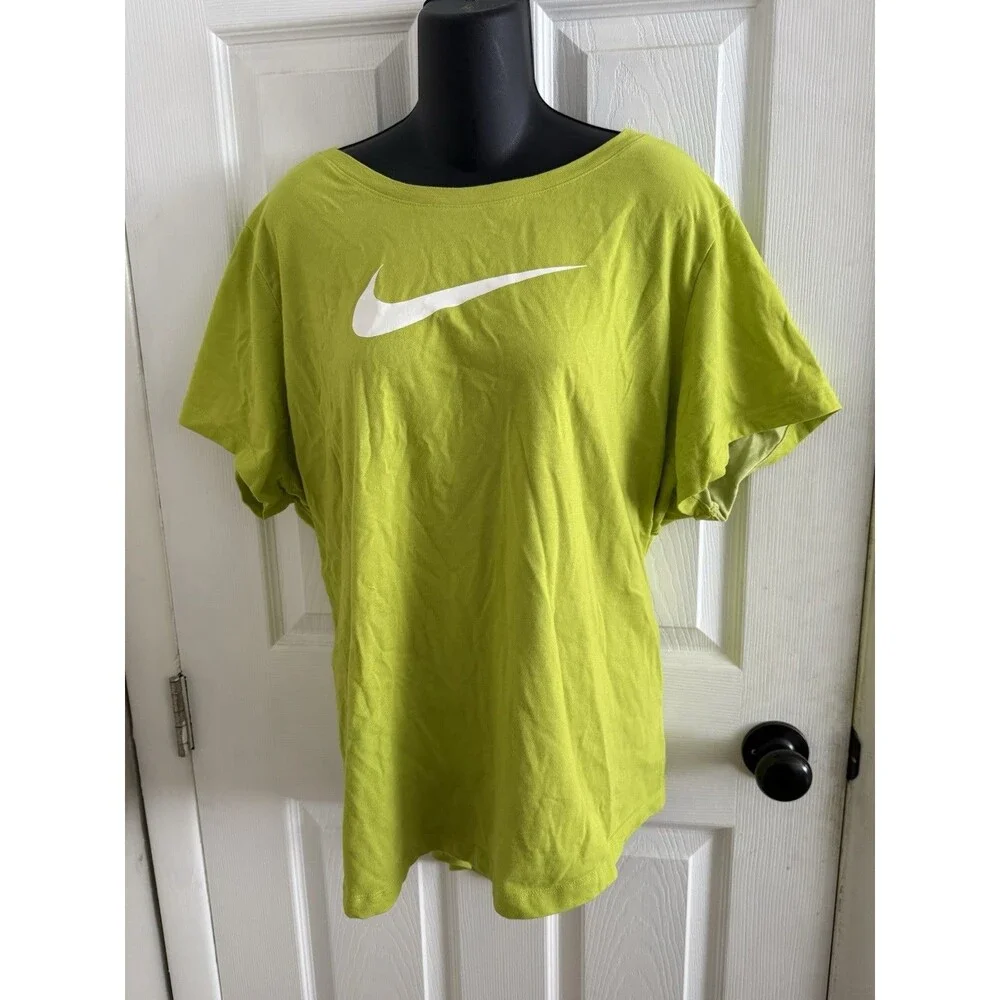 Nike T-shirt Women's Plus Size 2X Lime Green Short Sleeve